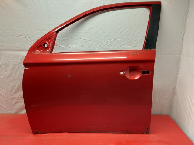 Дверь передняя, левая 5700B845 MITSUBISHI