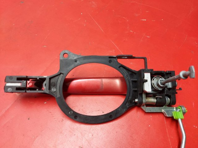 5716A307 MITSUBISHI Держатель наружной ручки двери передней левой купить в Львов