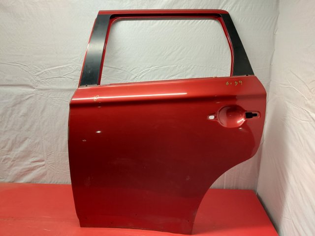 Задняя левая дверь 5730B559 MITSUBISHI