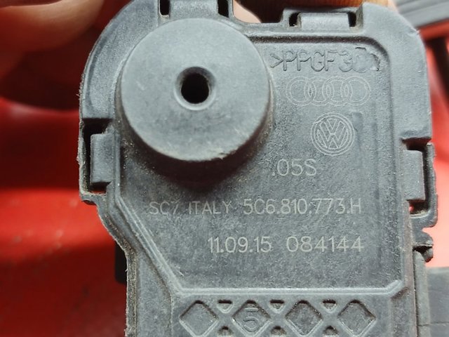 VAG 5C6810773H Замок открывания лючка бензобака в наличии Павлоград