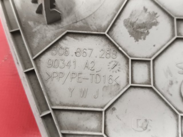 VAG 5C6867288 Обшивка стойки кузова внутренняя задняя правая в наличии Одесса