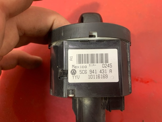 VAG 5C6941431A в наличии Украина