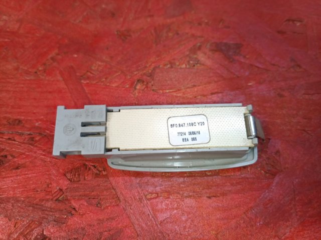 VAG 5F0947109C в наличии Украина