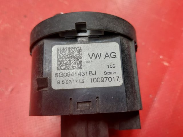 VAG 5G0941431BJ Переключатель света фар на "торпедо" в наличии Днепр