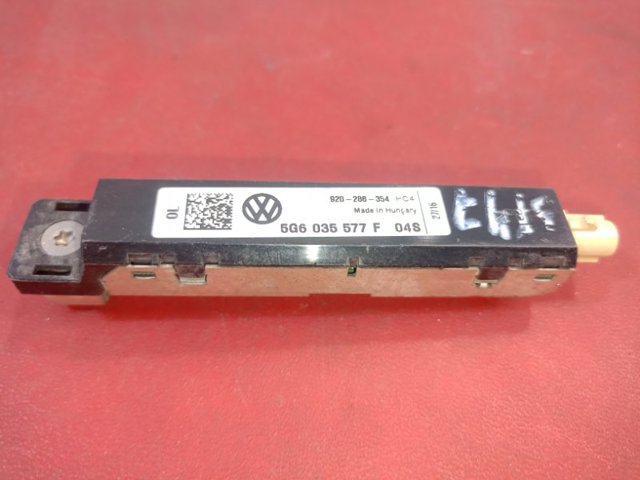 VAG 5G6035577F в наличии Украина