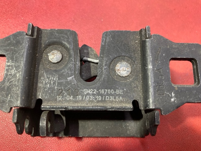 LAND ROVER 5H2216700BE в наличии Запорожье