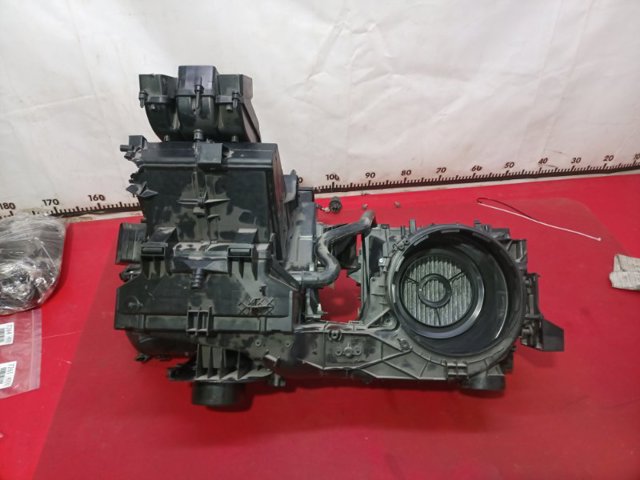 5QE816005 VAG Корпус печки в сборе купить в Черновцы