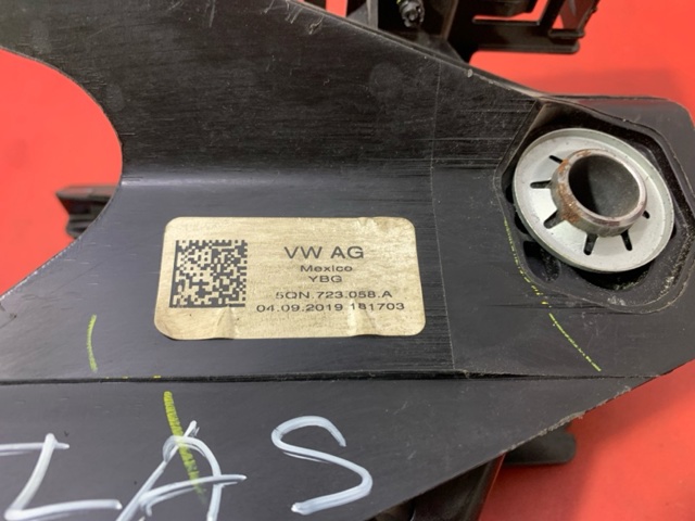 5QN723058A VAG купить в Львов