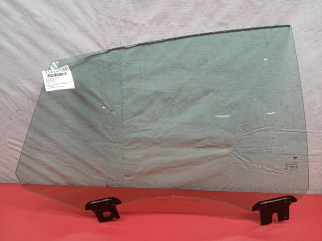 TESLA 600657100D Стекло двери задней правой в наличии Каменское