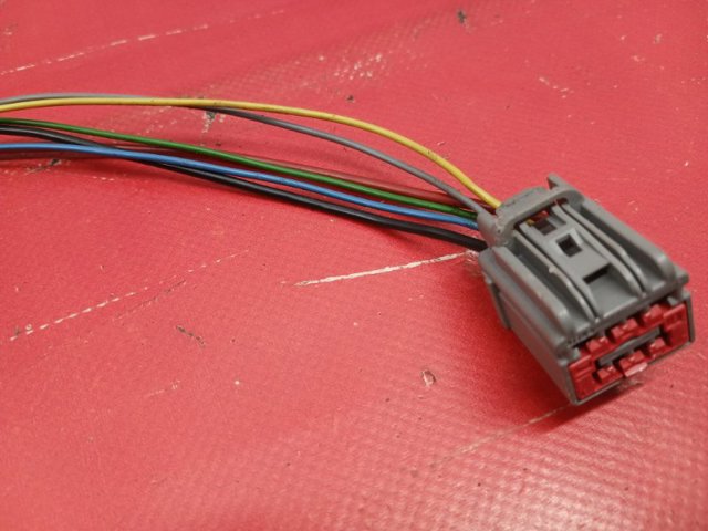 TESLA 600661000B Амортизатор багажника в наличии Николаев