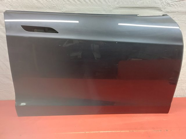 Пассажирская передняя дверь 6006622E0H TESLA