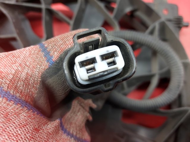 600735200F TESLA Диффузор радиатора кондиционера, в сборе с крыльчаткой и мотором купить в Ирпень