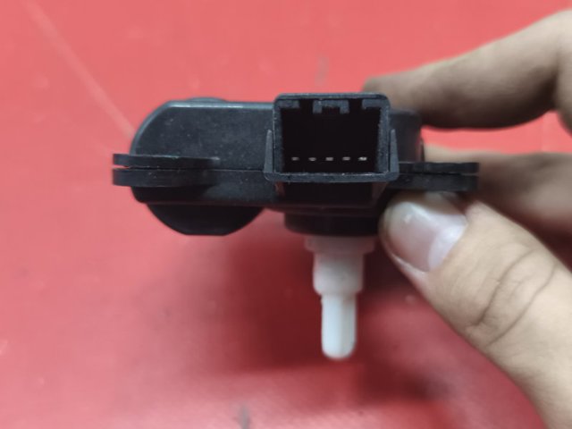 TESLA 6008244 Привод заслонки печки в наличии Ровно