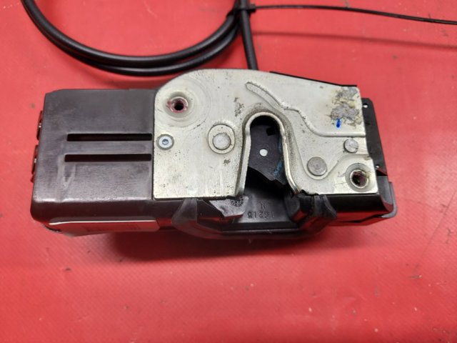 600891400D TESLA Замок двери задней правой купить в Ужгород