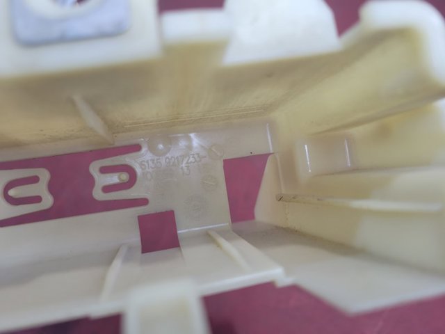 61359217233 BMW купить в Каменское