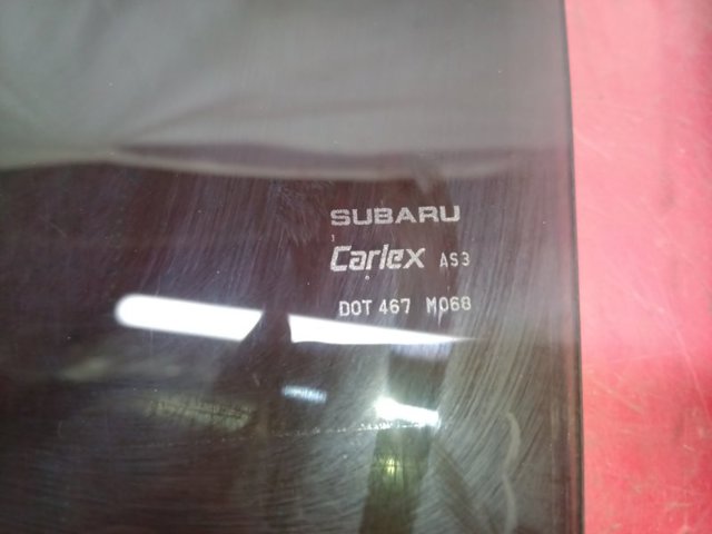 SUBARU 62011AL13A Стекло двери задней левой в наличии Винница
