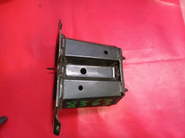 622103TA0A NISSAN Кронштейн усилителя переднего бампера купить в Ирпень