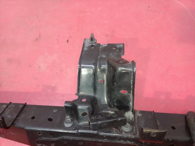 Кронштейн замка капота 625504CB0A NISSAN