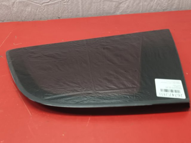 627100R010 Стекло кузова (багажного отсека) правое купить Запорожье