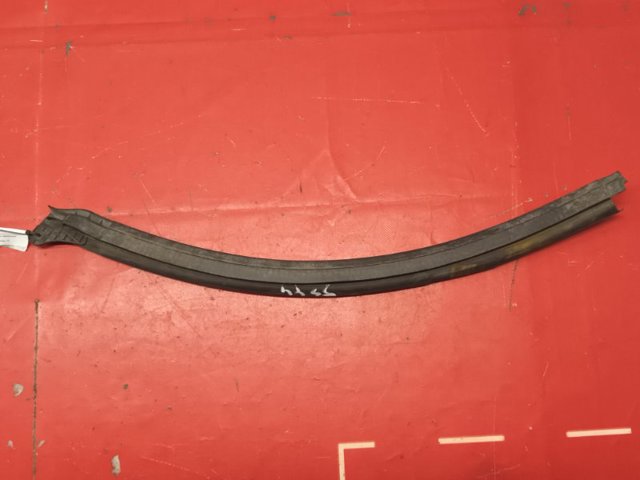 SUBARU 63526SG000 в наличии Ровно