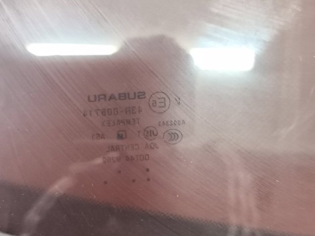 SUBARU 65209SG062 Стекло кузова (багажного отсека) правое в наличии Ровно