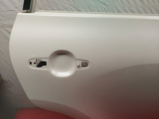 TOYOTA 670030R030 Дверь задняя правая в наличии Ужгород