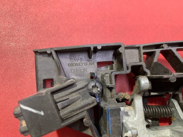 68069319AH CHRYSLER купить в Житомир