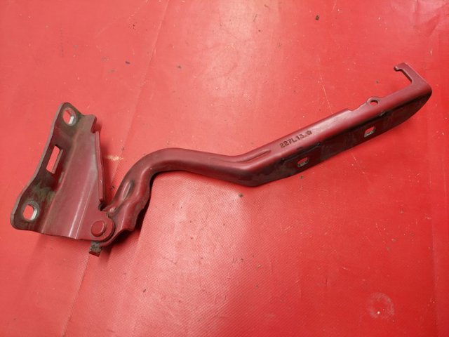 Левая петля капота 68082131AA CHRYSLER