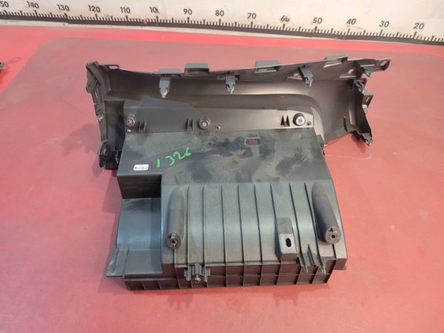 681095HK0A NISSAN купить в Ирпень