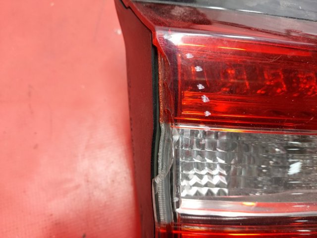 CHRYSLER 68330345AA Фонарь задний левый внутренний в наличии Одесса
