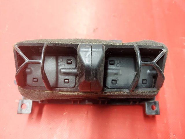 NISSAN 687944GA0C в наличии Черкассы