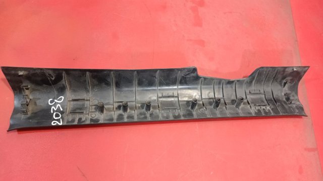 NISSAN 769514BA0A в наличии Черновцы