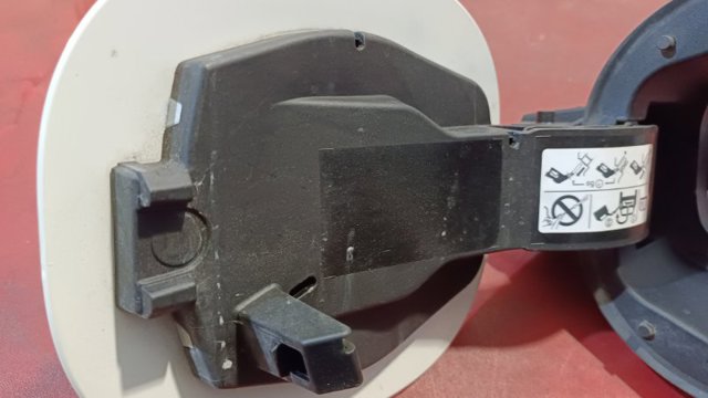 Лючок топливного бака 788326RR0H NISSAN