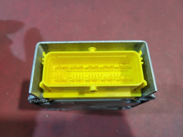 7L0959655 PORSCHE купить в Ирпень