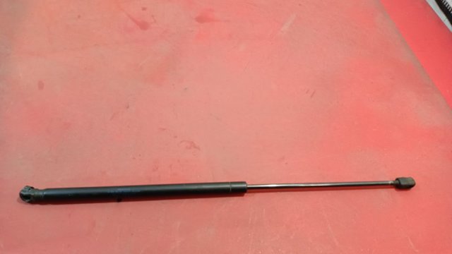 PORSCHE 7L5823359 Амортизатор капота в наличии Житомир