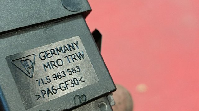 7L5963563 PORSCHE купить в Харьков