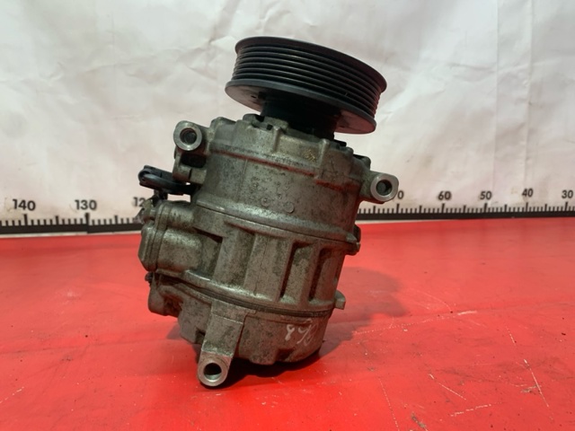 PORSCHE 7P0820803E Компрессор кондиционера в наличии Кривой Рог