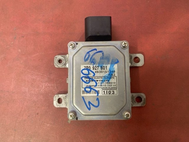 Блок управления акпп 7P0927601 PORSCHE