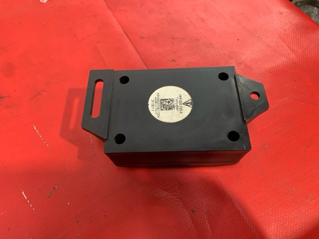 PORSCHE 7PP035709A в наличии Каменское