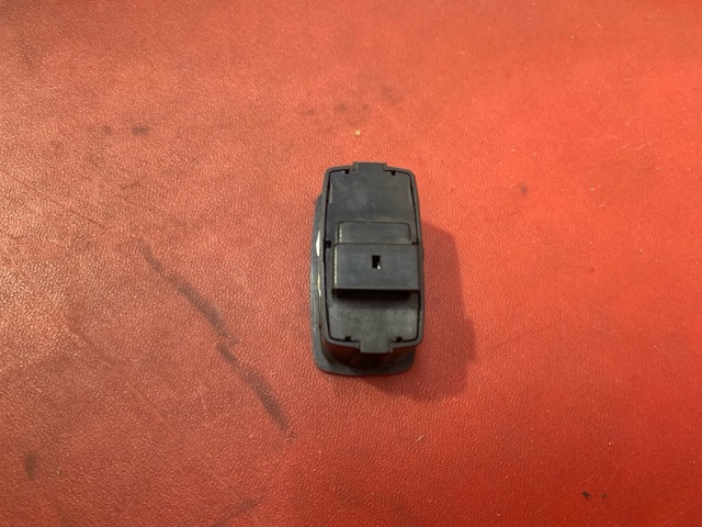 PORSCHE 7PP962109D в наличии Запорожье