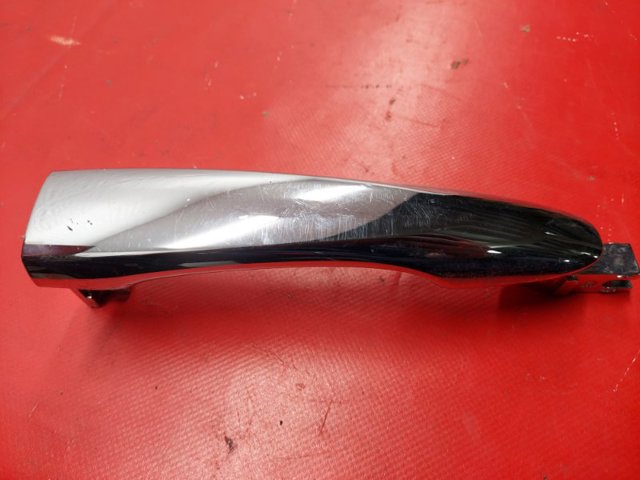 Ручка двери в сборе 806404BA0D NISSAN