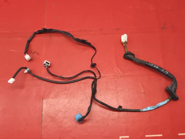 Жгут проводов задней двери 81822SG001 SUBARU
