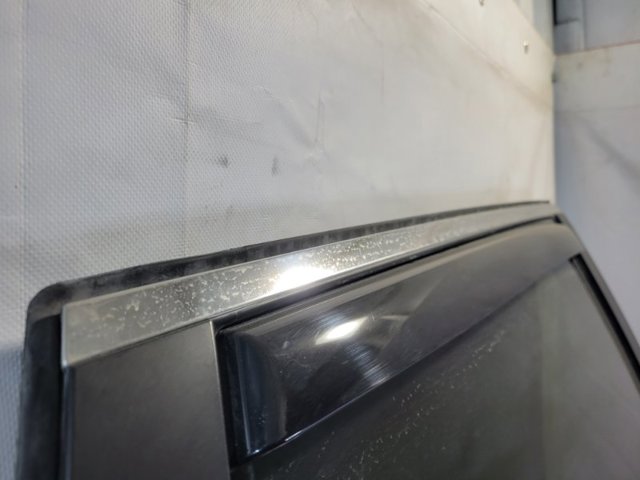Молдинг опускного стекла двери задней, правой 822826RA0A NISSAN