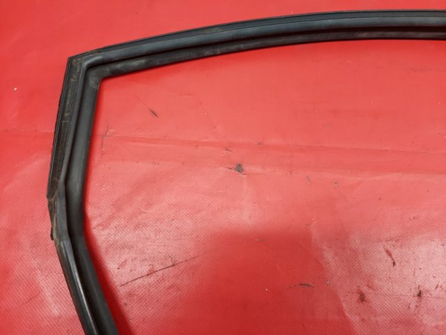 NISSAN 823304BA0A в наличии Житомир