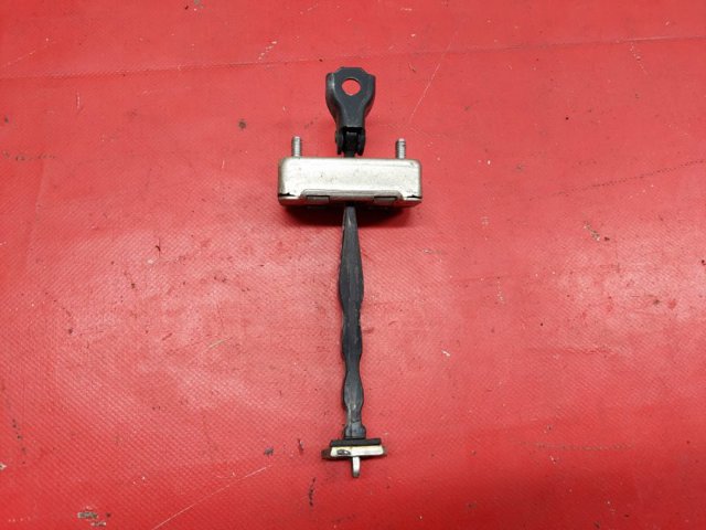 NISSAN 824304GA0A Ограничитель задней двери в наличии Ужгород