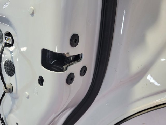 Замок задней двери, правой 825006RR0A NISSAN
