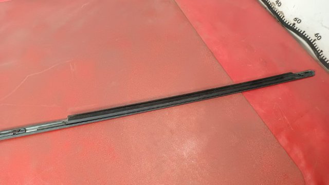 NISSAN 828216RA0A Уплотнитель стекла задней левой двери в наличии Николаев