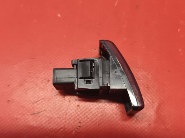 83037FJ000 SUBARU Кнопка аварийки купить в Ирпень