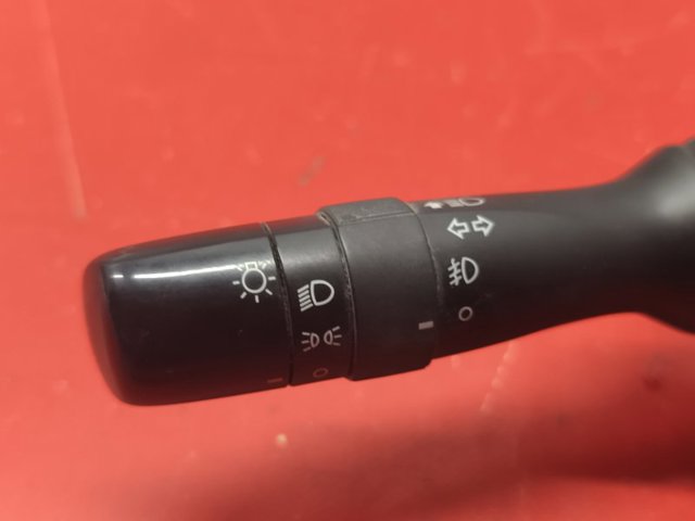 83115FJ040 SUBARU купить в Николаев