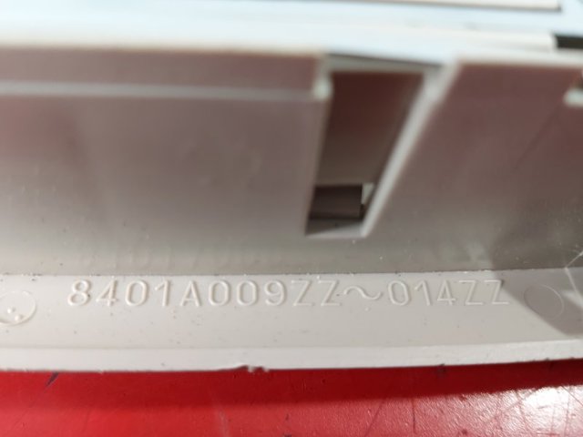 8401A009ZZ MITSUBISHI Плафон освещения салона (кабины) купить в Киев